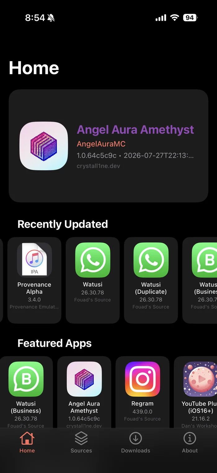 The iPASTORE app home screen, showing featured and recently updated apps